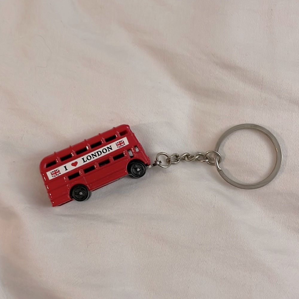 I love london red bus key chain